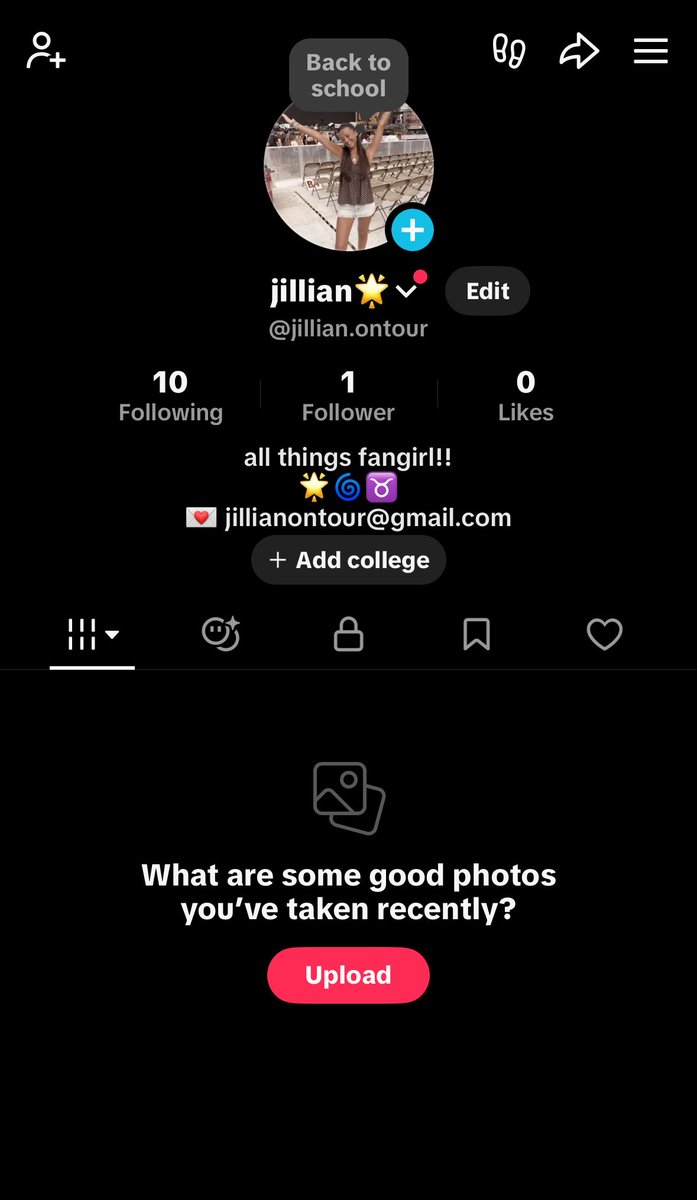 givel0verry's tweet photo. hiya oomfs!!! follow my fangirl tiktok😉
@ jillian.ontour https://t.co/mbxkPs13E2