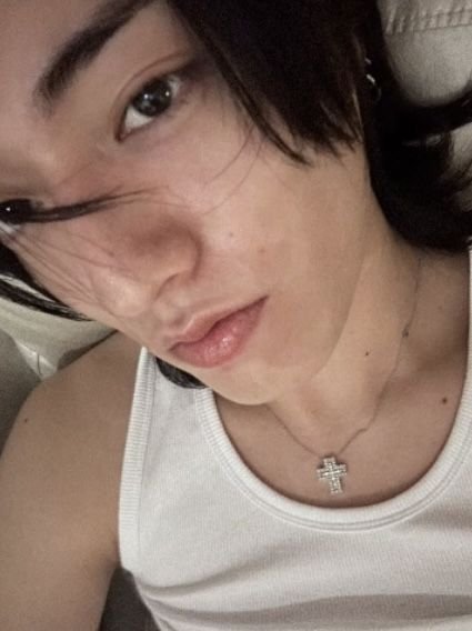 museharuto's tweet photo. pap sebelum tidur, good night sobat kalcer 💤 https://t.co/rICc6Togy2