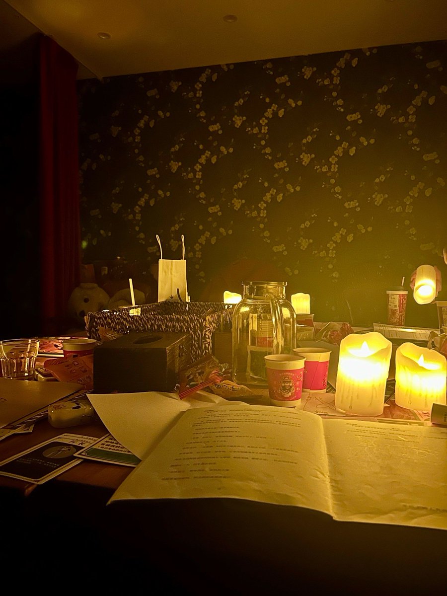 torrente_ej's tweet photo. Just nailed a mind-blowing murder mystery at the new downtown mystery parlor! Puzzles that make your brain twist and friends who lie so well I almost believed them. 10/10 would get accused of a murder again https://t.co/X7K4fFVzUY