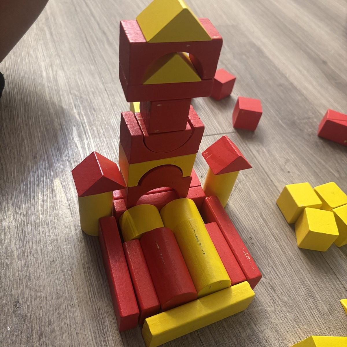 plushcrown's tweet photo. baby who loves to build with blocks x carer who can never grab a picture before they knock it over 

(ft my builds :)) https://t.co/ua68B2dykA