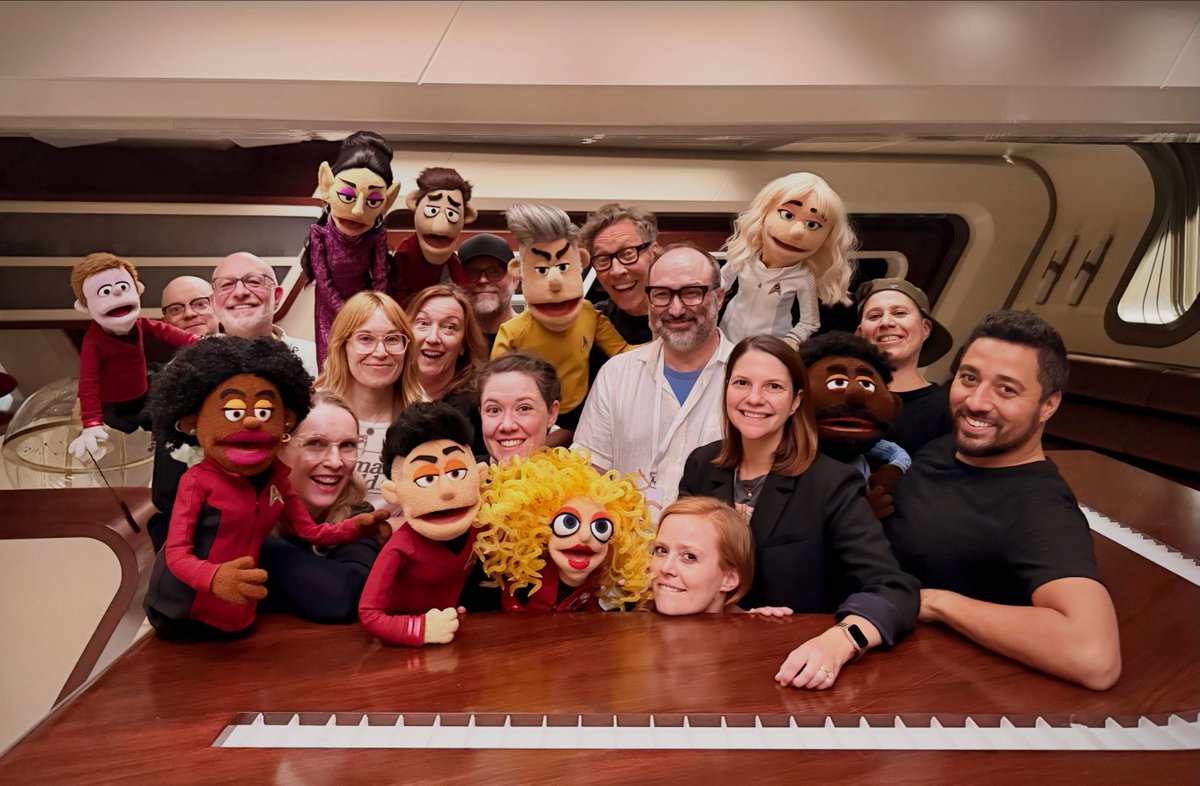 confusedgrougu's tweet photo. Behind the scenes of the puppet episode ❤️ #StrangeNewWorlds https://t.co/bhI9RwZy08