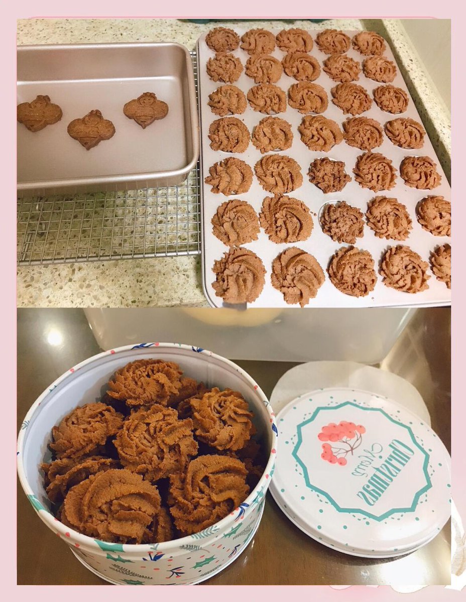 Kan1313Kananda's tweet photo. Our new neighbor brought warm homemade cookies today! Sweet start to this week , https://t.co/c2jJhV58mL