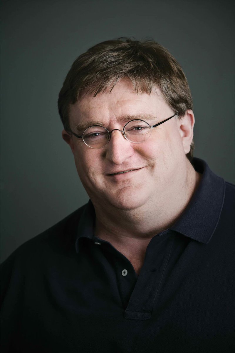IndieGameJoe's tweet photo. Gabe Newell’s health transformation is insane

Left: 2007
Right: 2026

Looking healthier than ever! https://t.co/yGwXcfQs9T
