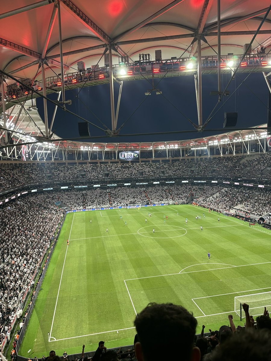 cihatkocak34's tweet photo. Sana geldim sana
@Besiktas https://t.co/b3rw4MERBG