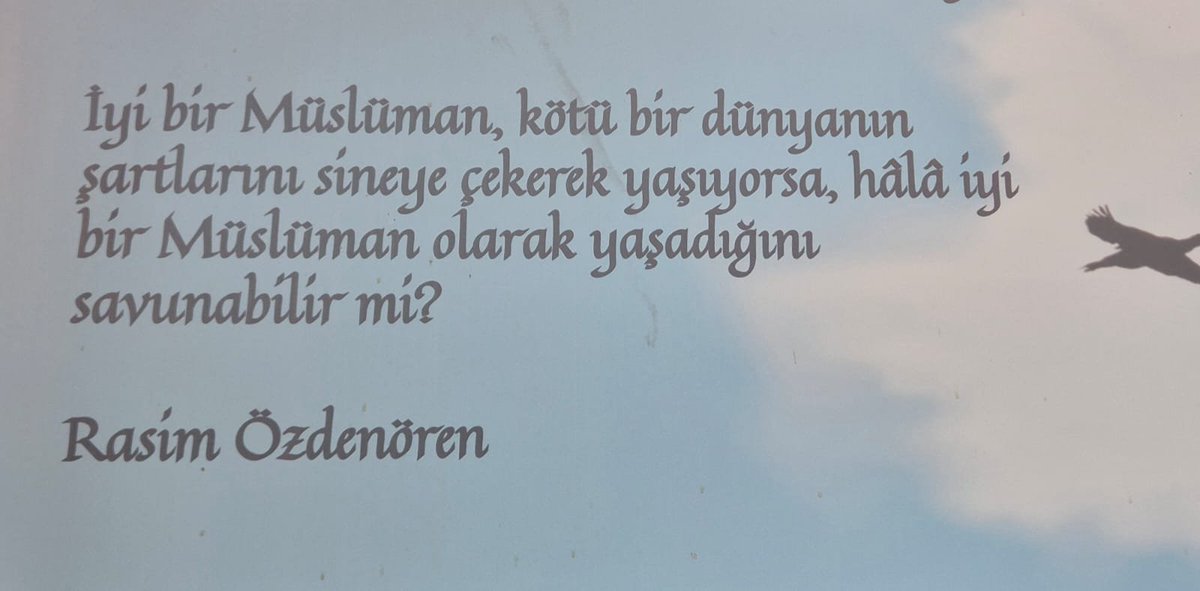 OzkanKucukkural's tweet photo. El cevap!. https://t.co/5t0suu45Sk