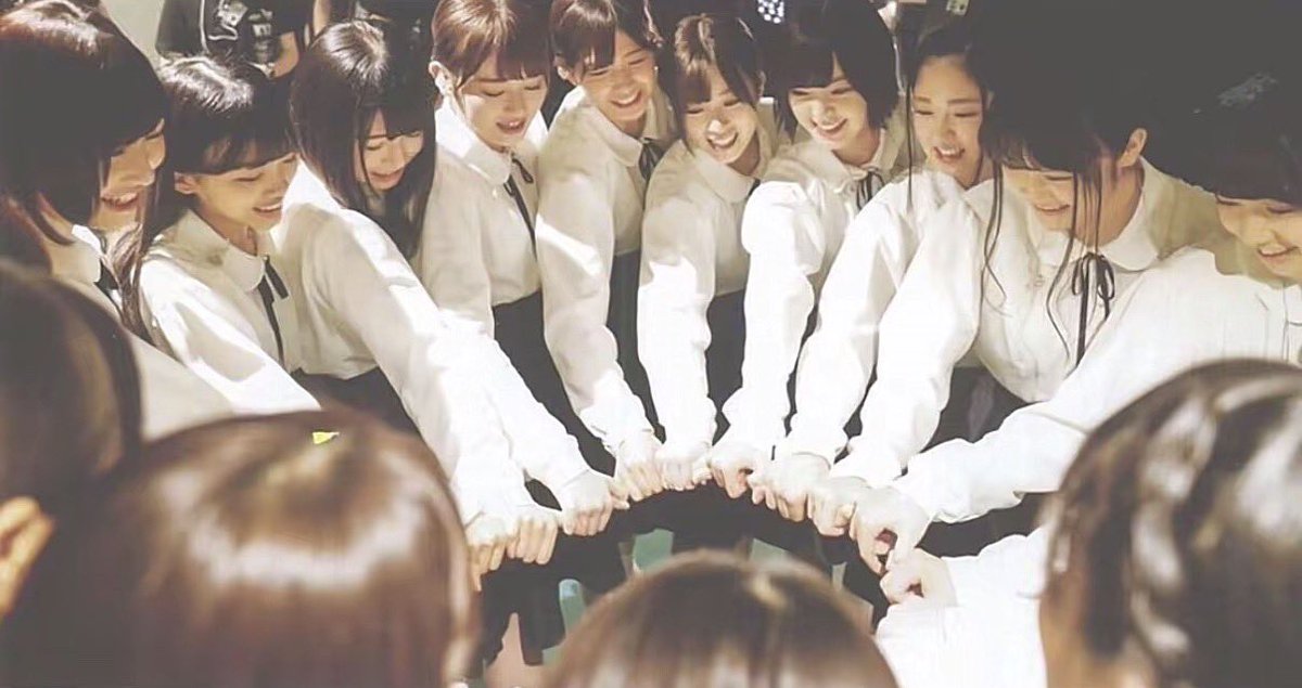 3_kzp's tweet photo. 欅坂46 結成11周年おめでとう
欅坂に出会って10年5ヶ月
初めて好きになったアイドルが欅坂46
本当におめでとう https://t.co/WuxoGi7hJo