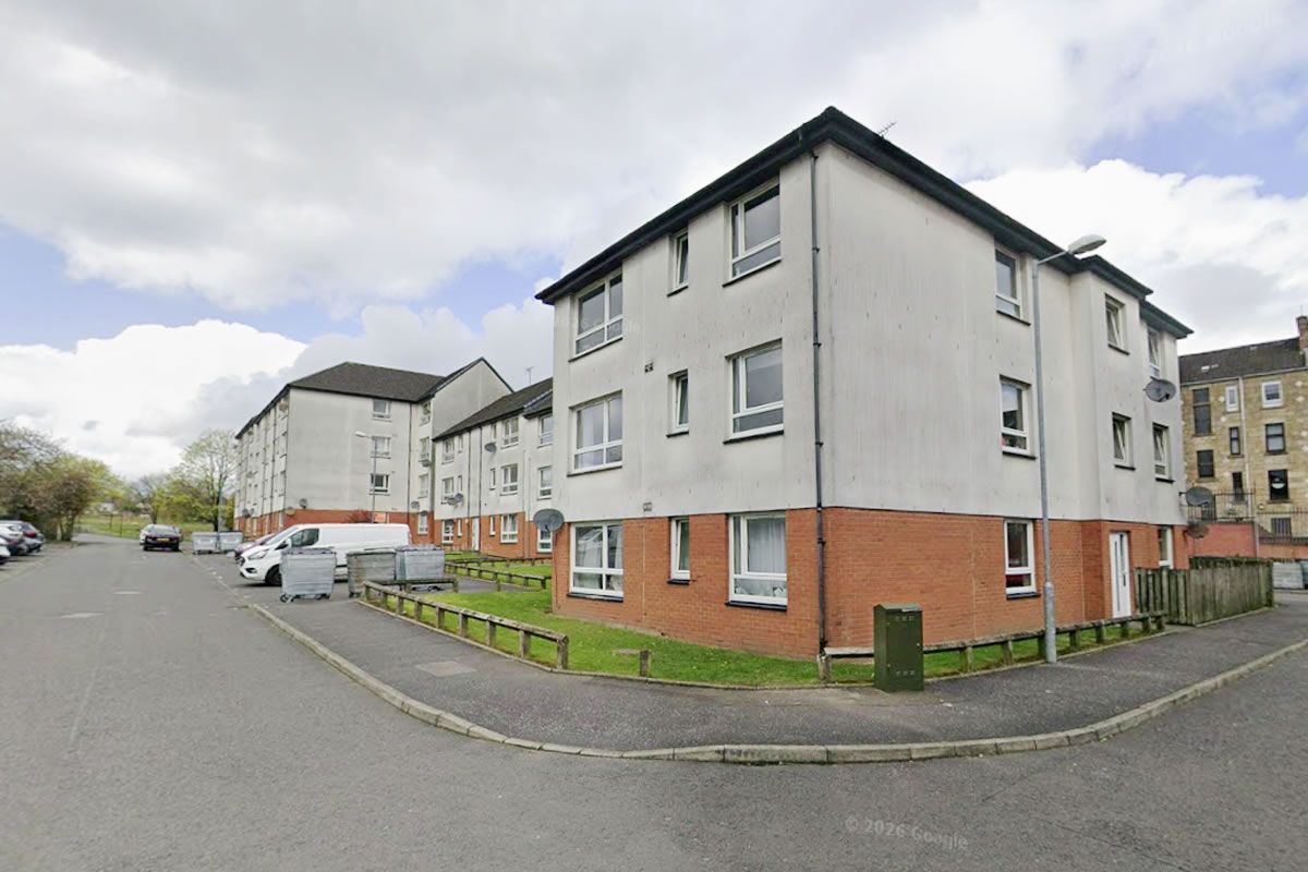FuturePropAuc's tweet photo. NEW ENTRY ALERT - 5 Hamiltonhill Gardens, Flat 1-1, Glasgow - OPENING BID £99,000 https://t.co/OPuAE96LoV https://t.co/AIALVpDuMR