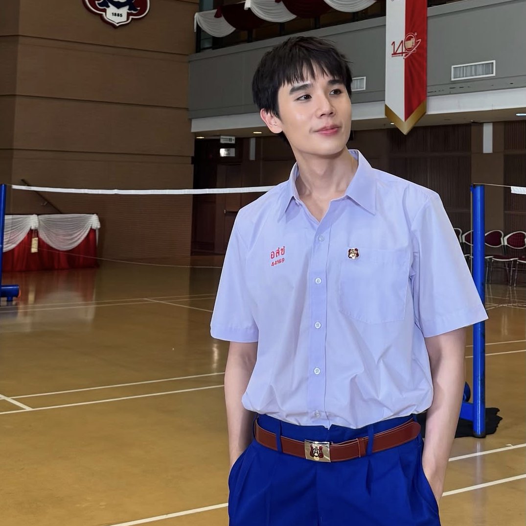 soufhv_'s tweet photo. —♡ 𝑯𝒂𝒑𝒑𝒚 𝟑𝟐𝒏𝒅 𝑱𝒊𝒎𝒎𝒚'𝒔 𝑫𝒂𝒚 🍰✨️
#JimmyLevel32ndUnlocked

     สุขสันต์วันเกิดพี่จิมมี่ 3 ขวบ 2 เดือนแล้วว
ขอให้มีสุขภาพกาย สุขภาพใจที่แข็งแรง 
เจอปัญหาอะไรก็ขอให้ผ่านไปได้ด้วยดี ขอให้ประสบความสำเร็จในทุก ๆ พาร์ทของชีวิต ขอให้มีผลงานให้เราได้ติดตามเยอะๆขึ้น ขอให้ลักยิ้มได้เปิดทำการทุกวัน รอชมงานแสดงและงานพาร์ทอื่นๆของพี่อยู่ตรงนี้ ส่วนตอนนี้ก็ปักเมนคูมป้องปิ้วรออยู่ฮะ 😎