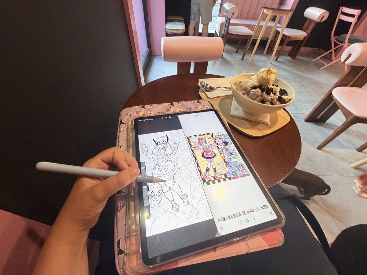 KlaArt96's tweet photo. While I draw a remake of Cherry in the Dinner AU, @SylveonFrancy I’m enjoying a tapioca ice cream. 🍨🎨 #transformersanimated #transformars #tfaoc #wip #dinnerau https://t.co/AhnlZafg1r