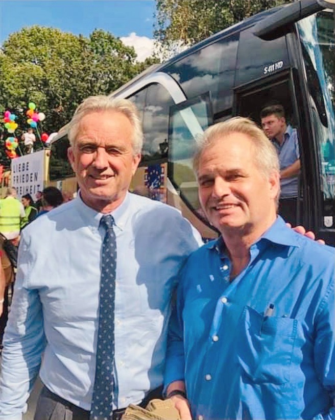 dustyblackfox's tweet photo. Please help our friend Mr. @RobertKennedyJ and free Reiner Fuellmich - A fighter for freedom, a true hero, an innocent man and a political prisoner in Germany. Lock up the traitors instead for Crimes Against Humanity!#FreeReinerFuellmich @IcicLaw @SecKennedy Please help @elonmusk https://t.co/FbBpIFHMTO