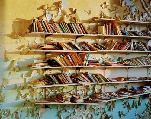 FHoudaer's tweet photo. Paul D'Amato

#pauldamato
#bibliotheque
#bibliothèque 
#etagere
#étagère 
#shelf
#shelfs
#livres
#books https://t.co/ZCenOmn89N