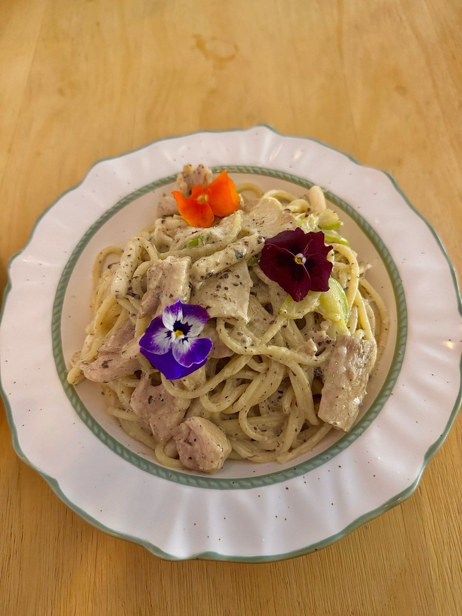 DemonRadori's tweet photo. Just had the most incredible truffle mushroom pasta at that tiny cozy bistro on Main St. Creamy, aromatic, and perfectly al dente—10/10 would come back tomorrow! https://t.co/4ZRYbQ1g7c