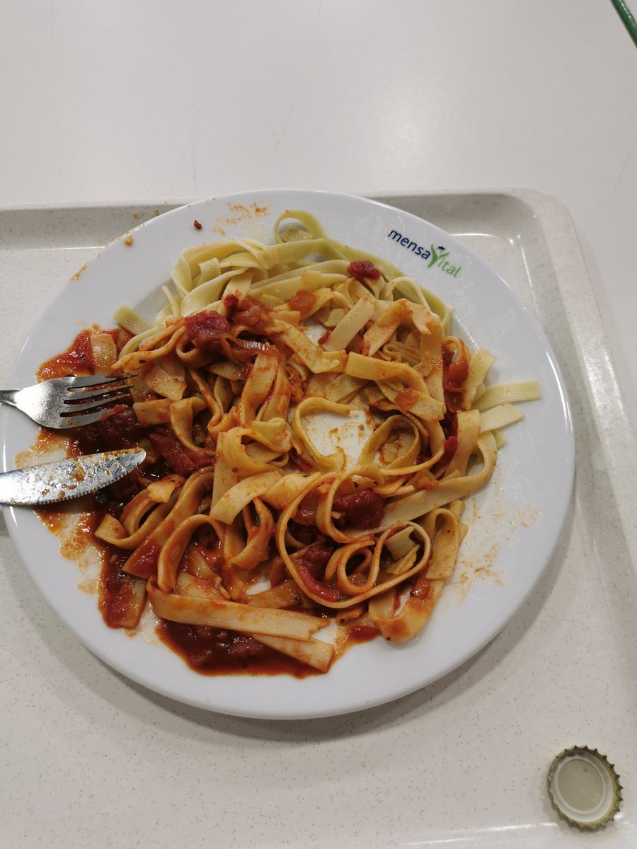 Doeveyyy's tweet photo. Y'all help how many calories would you estimate this https://t.co/a737lunnd0