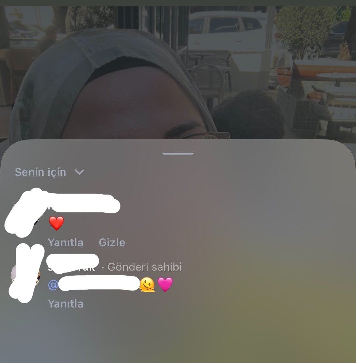 berrakyoruldu's tweet photo. ex arkadaşım beni unutmuşken anasının hala bana kalp atmaya devam etmesi beni kızı gibi seviyor ama biz kızıyla birbirimizi eskisi gibi sevmiyoruz 😭💘 https://t.co/DGopNChzCt