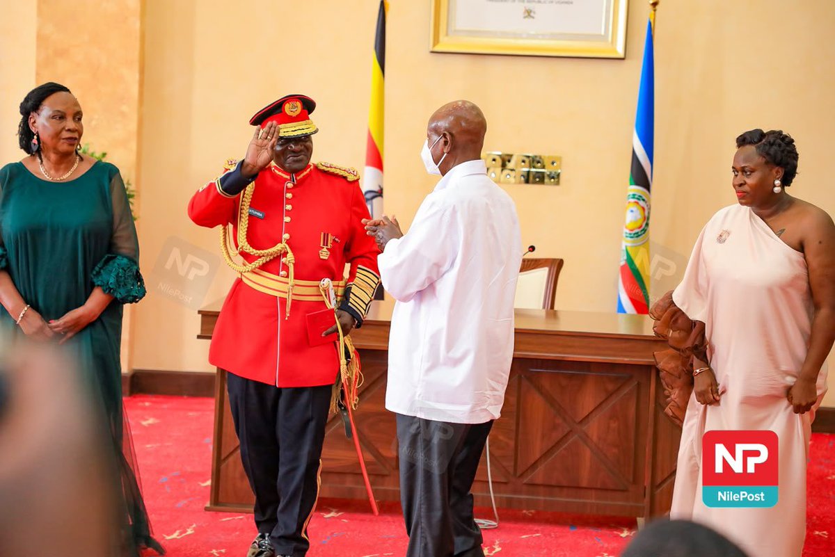 nilepostnews's tweet photo. Gen. Katumba Wamala has officially retired from active military service after 47 years in the UPDF.

📸 @francis_isano 

#NilePostNews https://t.co/MJqhmeSC9V