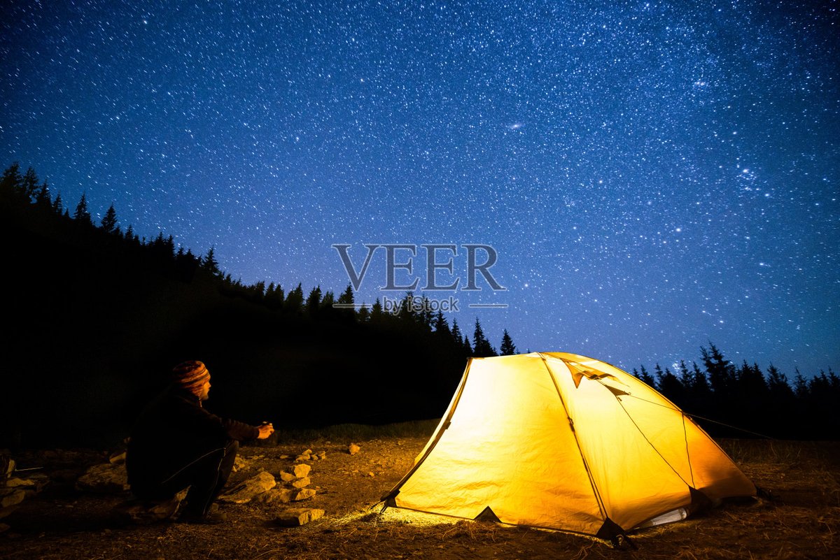 xStrqfer's tweet photo. Just finished a perfect solo camping night! Watched the stars light up the dark sky over the pine woods, sipped warm hot cocoa, and fell asleep to the sound of crickets—no city noise, just pure peace. https://t.co/al82V4zqe0