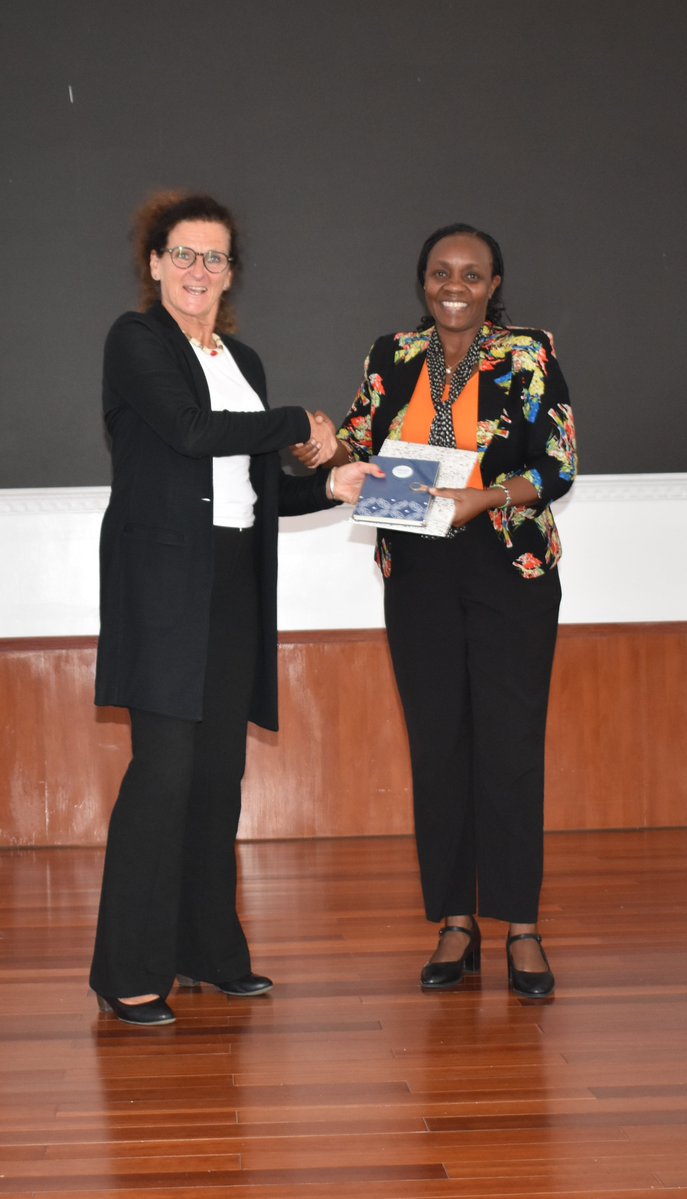 CUE_Kenya's tweet photo. by insights from Prof. Madara Ogot and Dr. Wanjiku Ng’ang’a.
CUE CEO Prof. Mike Kuria and DAAD Regional Director Dr. Dorothee Weyler delivered the closing remarks, before the dialogue was officially closed by Director of Higher Education Dr. Darius Mogaka. https://t.co/LzInPSoFak