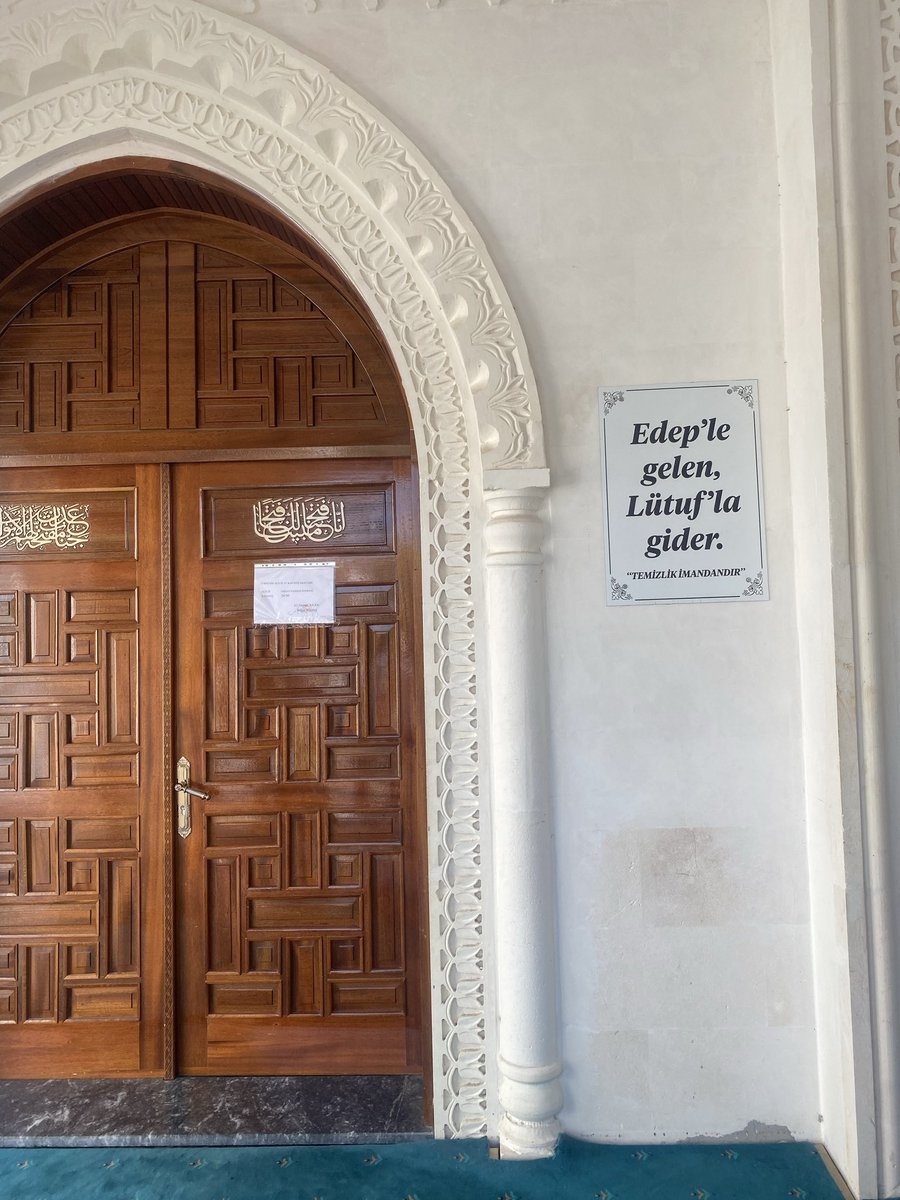 berzangz_'s tweet photo. İbnü’l-Cevzi buyurdu ki;
“Bütün afiyetler zikir ve itaattedir, bütün belalar gaflet ve isyandadır, bütün şifalar tevbe ve isfiğfardadır.” https://t.co/BpcNnRGFto
