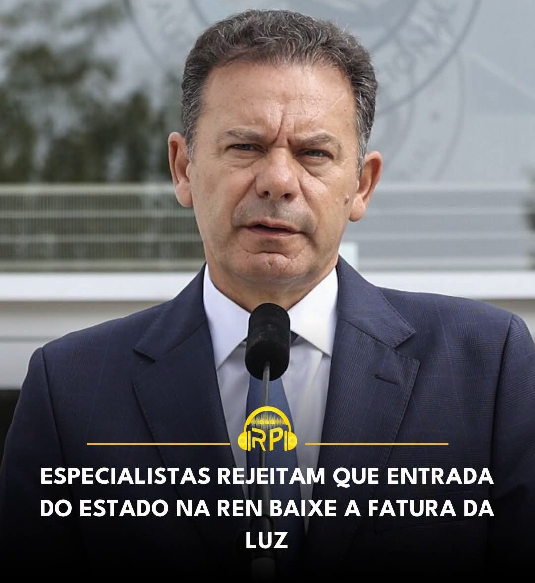 luisdemato57470's tweet photo. O Luís pensa que somos todos imbecis... https://t.co/RLGeqI3rzu
