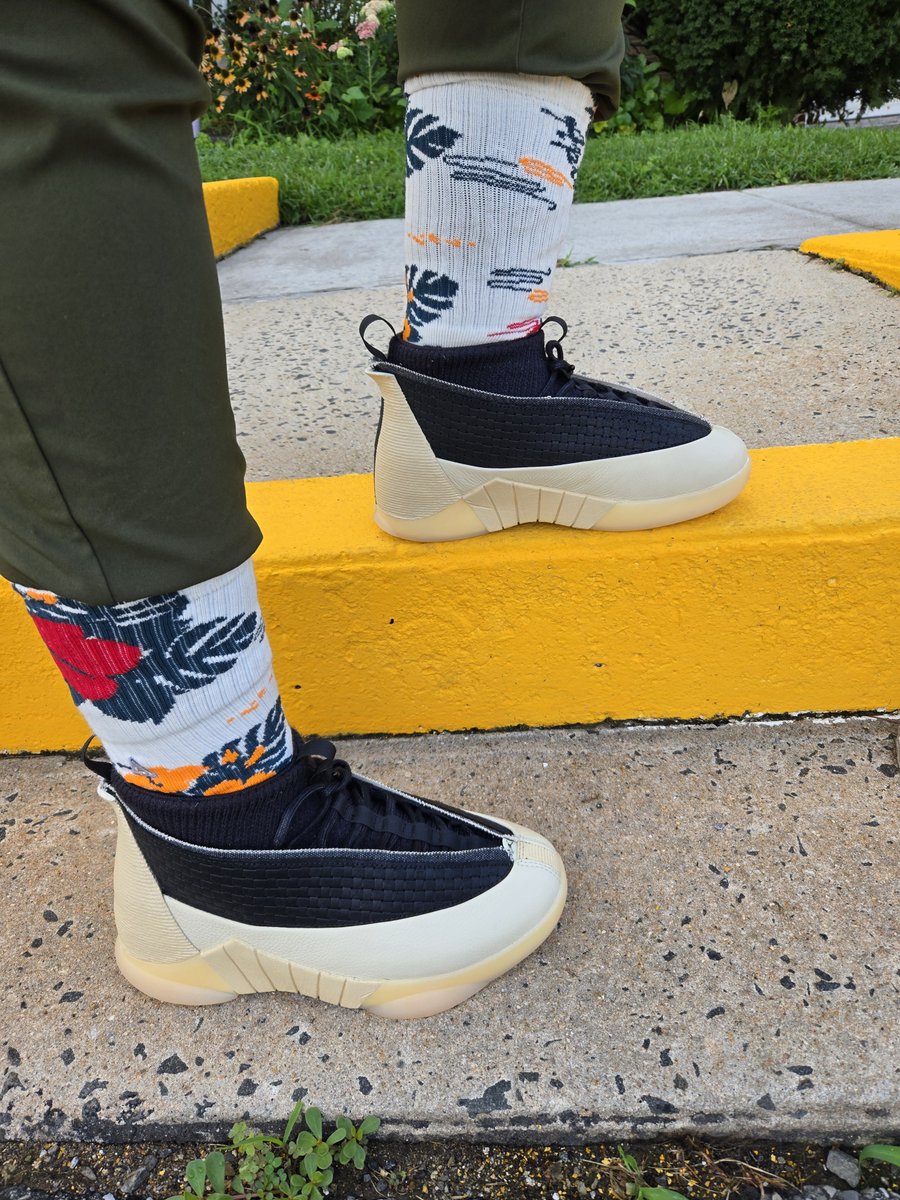 trudyspeaks's tweet photo. 👟👟👟15s or 16s or 17s? 👟👟👟
.
.
.
#inmyjs #jordandepot #jumpman23 #airjordanretros #jordansquad #mjmondays #checksoverstripes #SNKRSKICKCHECK #kotd https://t.co/dKfQN7j1vq