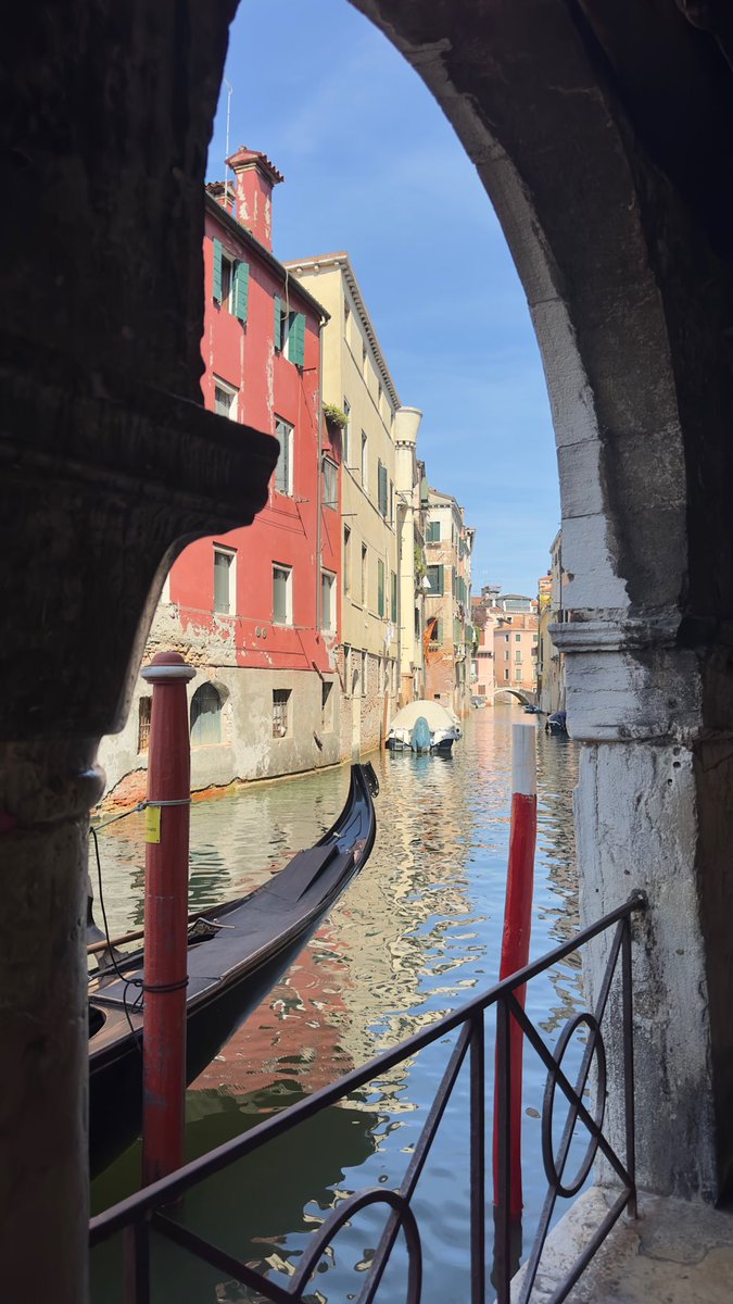 weejonny1's tweet photo. Venice 💚🇮🇹❤️ https://t.co/F0IGZKn9uW