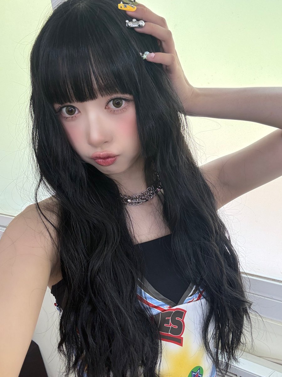 kkiiyee31's tweet photo. 나 이제 아치라야가 어떤 포즈 좋아하는지 감이 딱 와
#아치라야 #아워벌스데이 https://t.co/VewboHFspW