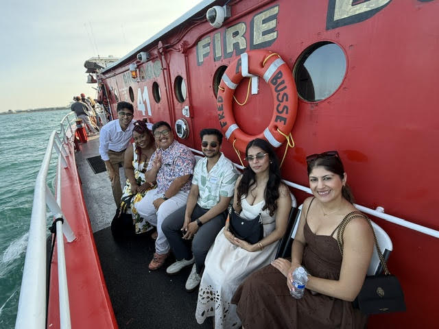 IllinoisACP's tweet photo. ACP ILN Residents and Students celebrated the year ahead with a day spent on Lake Michigan! https://t.co/XZ22E4Qdz2