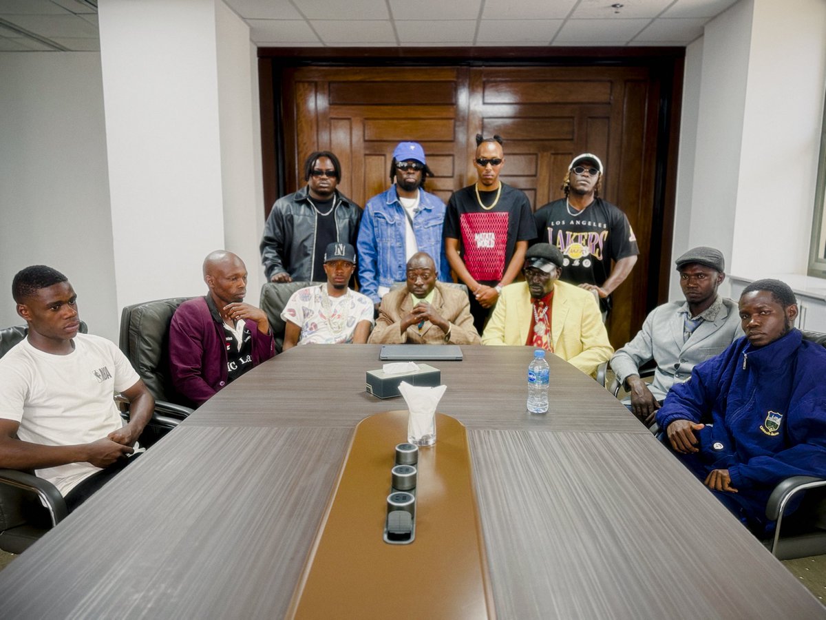 Matataofficial1's tweet photo. After a successful board meeting ni kama Matata iko under HEHA management 😆 https://t.co/c2179fz7o2