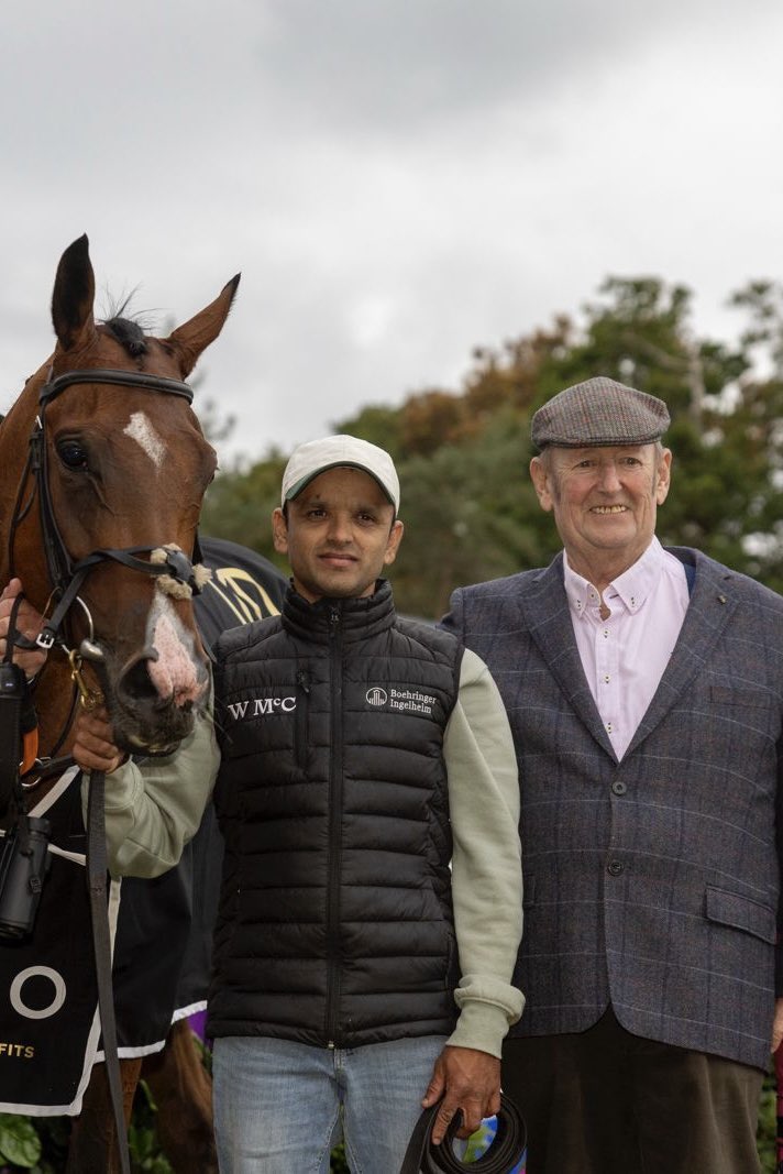 LeopardstownRC's tweet photo. Naoi gets the job done in the Unio Employee Benefits Handicap! 🏇⚽️

A winning ride from Sam Coen for trainer Willie McCreery and owner Ian Rush. 👏

What a way to score a winner for the Liverpool legend! 🔴 https://t.co/kXKZ8OhKMT