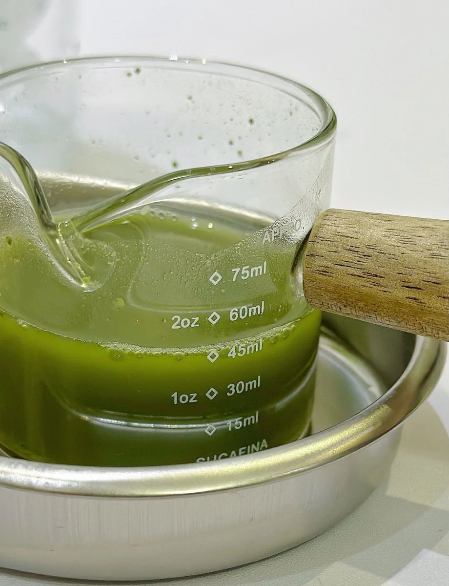 jtjtmtdtm's tweet photo. Tried a DIY matcha latte at home using a recipe from a local café—smooth, not too bitter, 10/10 better than shop-bought ones! https://t.co/JltAg8n12D