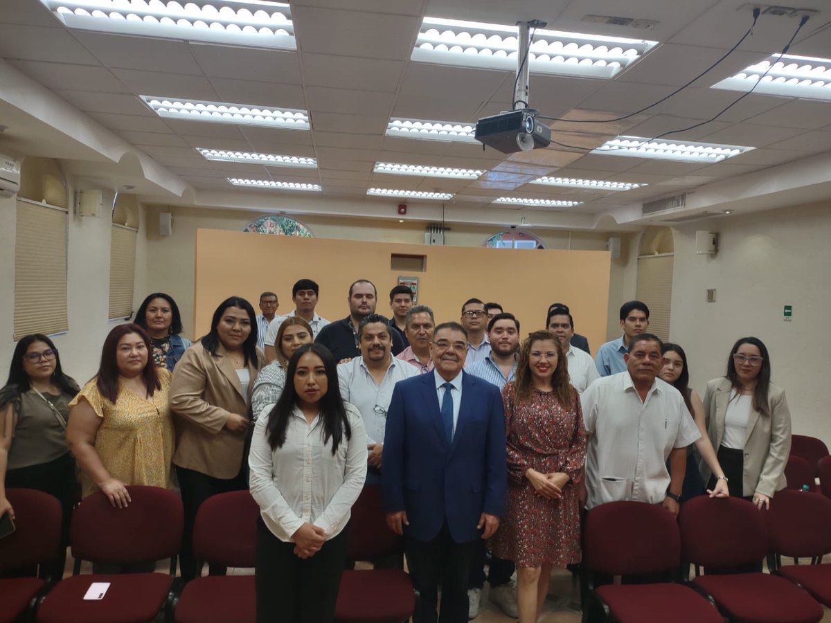 IfdpTamps's tweet photo. ⚖️🤝 ¡Acercamos la justicia a donde más se necesita!
La Lic. Rosa Maria Rodulfo Arcea en su participación en la casa de los saberes jurídicos, con el tema “Recurso de Revocación: Requisitos Legales para su Procedencia”
#AccesoALaJusticia #Inclusión #IFDP #LaCasaQueTeDefiende https://t.co/GDp7CPJiOA