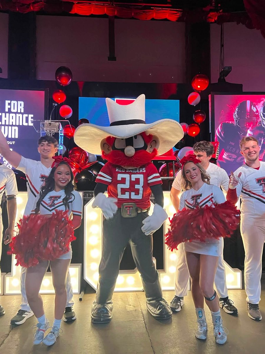 jrileywx's tweet photo. The 2026 Texas Tech Kickoff Luncheon is underway! Excited to hear that the student section is officially being renamed ‘The Jones Student Section’ at Galaxy Stadium! #WreckEmTech #GunsUp
📸: @CollieronTV https://t.co/0340lO396J