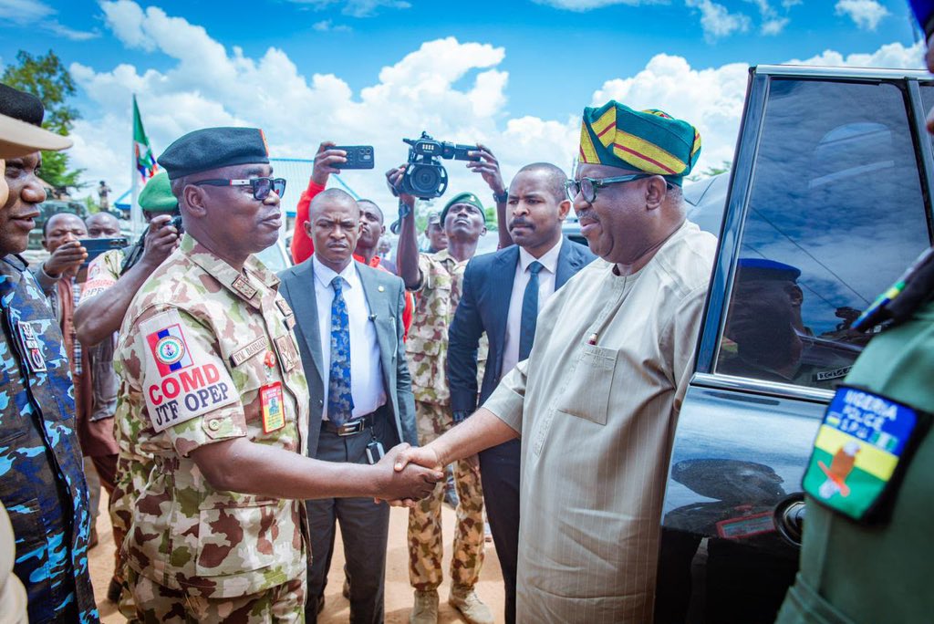 DOPA_PLSG's tweet photo. GOVERNOR MUTFWANG VISITS ATTACK COMMUNITY IN MANGU, CONDOLES BEREAVED FAMILIES, EXPRESSES DETERMINATION TO PROTECT PLATEAU HERITAGE

...Says the Attack is an Attack Directly on His Person

The Executive Governor of Plateau State, His Excellency, Barr. Caleb Manasseh Mutfwang, has visited the people of Bin Mper Community in Kombun District of Mangu Local Government Area, following the deadly attack on the community on Tuesday, August 18, 2026, which claimed lives and left others injured.

Governor Mutfwang, while addressing the people of the community, particularly women, expressed deep pain and sympathy over the tragic incident, describing the attack as barbaric, senseless and unacceptable.

He said the loss of innocent lives was not only an attack on the affected community but also a direct affront to his person and the collective resolve of the Plateau State Government to protect the lives and property of its citizens.

The Governor assured the people that his administration would adopt additional strategies and strengthen existing security measures to prevent further attacks on vulnerable communities, stressing that the government would not relent in its determination to secure the state and create an environment conducive to the prosperity and well-being of its people.

He said the attack occurred at a time when the government had reviewed its security architecture in collaboration with security agencies, including the new General Officer Commanding 3 Division, Nigerian Army, and other relevant authorities, with a renewed focus on protecting lives and property and preventing attacks on vulnerable communities.

“This is not an attack on the community alone; it is an attack on me. I pray that God will grant you peace and comfort. The police have said that some persons have been arrested, and we will follow the matter to its logical conclusion.

“We will do everything within our powers to ensure that you remain on your land. Nobody will take over your land,” the Governor assured.

Governor Mutfwang condoled with the families of those who lost their loved ones in the attack and prayed for the speedy recovery of those who sustained injuries, assuring the affected community that the government would continue to stand with them in their moment of grief.

He commended the courage, resilience and patriotism of Plateau youths who have continued to support efforts to safeguard their communities, urging them to remain peaceful, vigilant and law-abiding while working closely with constituted authorities.

The Governor emphasised that the fight against insecurity requires unity and strong collaboration among communities, traditional institutions, government and security agencies. He expressed confidence that, through collective resolve and sustained security operations, Plateau State would prevail over banditry, terrorism and other criminal elements threatening the peace of the state.

Earlier, Governor Mutfwang received a security briefing from the General Officer Commanding 3 Division, Nigerian Army, where he called for more proactive, intelligence-driven and coordinated measures to protect vulnerable communities and prevent attacks before they occur.

The Governor also paid a sympathy visit to the Mishkagham Mwaghavul, His Royal Highness, Da. John Putmang Hirse, where he condoled with the bereaved families and the entire Mwaghavul Nation over the tragic incident.

He assured the traditional ruler and the people that he would never let them down, stressing that his administration remained resolute in its determination to defeat banditry and all forms of criminality in the state.