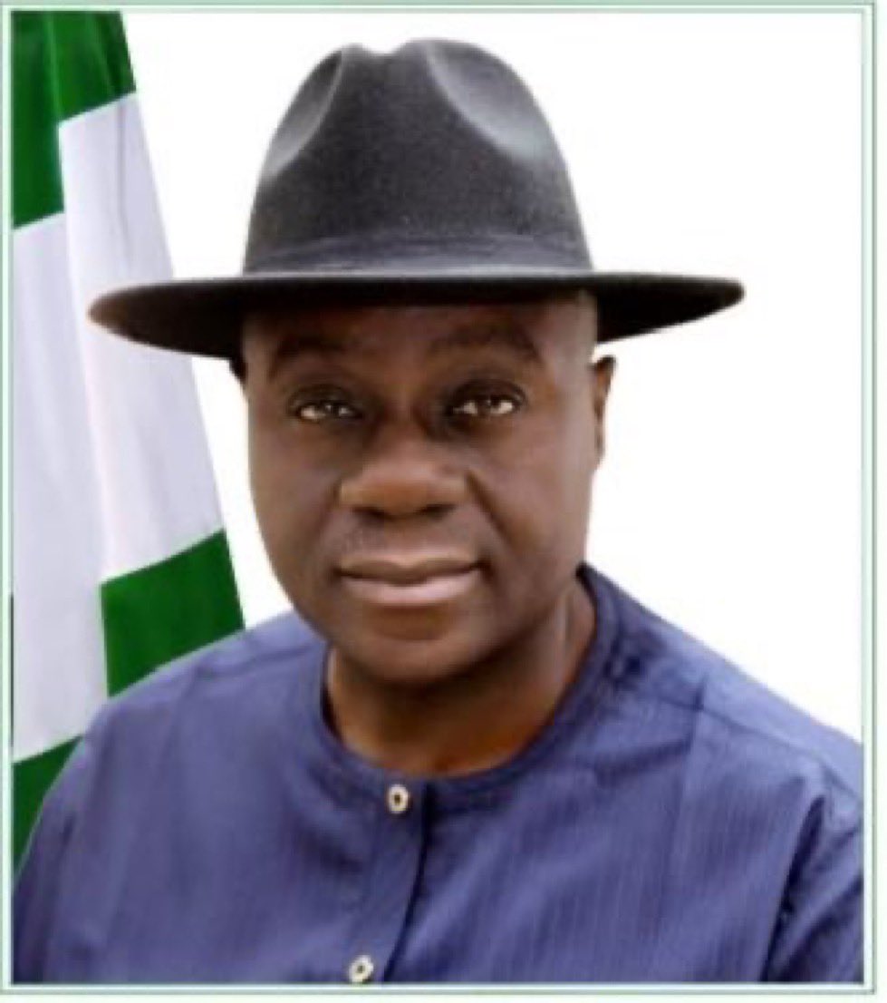 AAdeleke_01's tweet photo. I warmly congratulate a worthy son of Osun State, Mr. Abel Olumuyiwa Enitan, on his appointment as the new Head of the Civil Service of the Federation.

This is a remarkable recognition of his decades of dedicated and distinguished service to our dear country. His steady rise through the Federal Civil Service, including his service as Permanent Secretary in several strategic ministries, is a testament to his competence, professionalism and commitment to public service.

I am confident that Mr. Enitan will bring his wealth of experience to bear in strengthening the Federal Civil Service and advancing reforms that promote efficiency, professionalism and effective service delivery.

On behalf of the Government and people of Osun State, I wish him great success as he assumes this important responsibility.