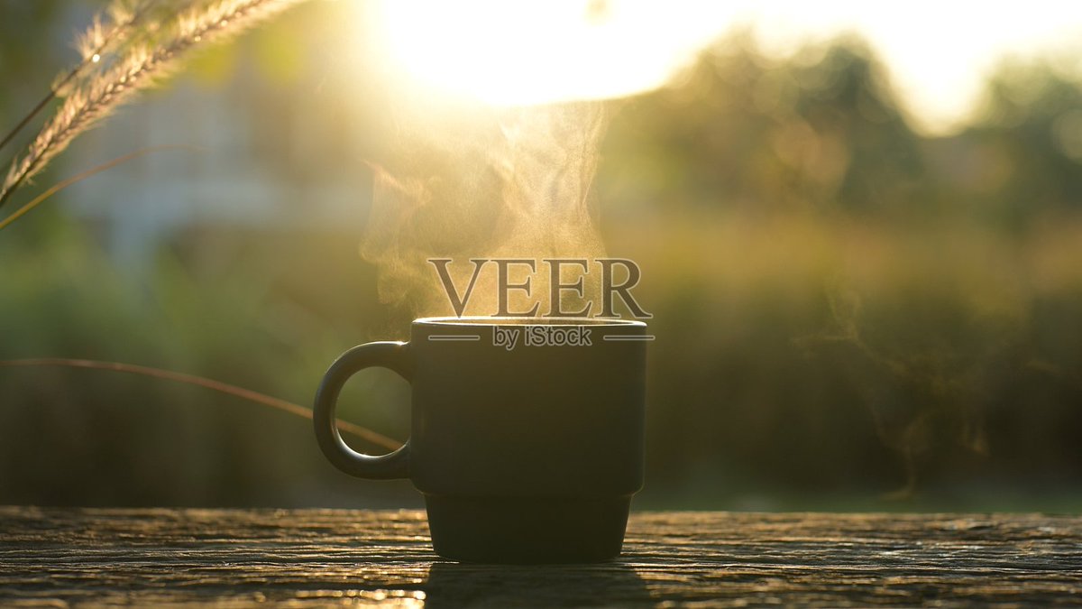 David26901193's tweet photo. Another productive day in the office – wrapped up three client reports, grabbed a quick coffee with the team, and prepped for tomorrow’s presentation. Grateful for small wins! https://t.co/zpdy7Ntd5B