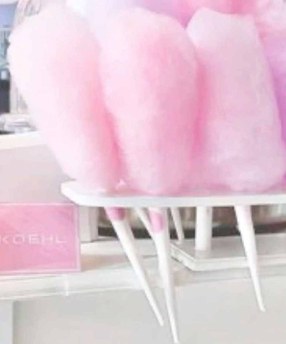 princessingdoll's tweet photo. girls who are sugary sweet n soft like cotton candy (im girls)🍦🎀🍭 https://t.co/tFatXVOMUS