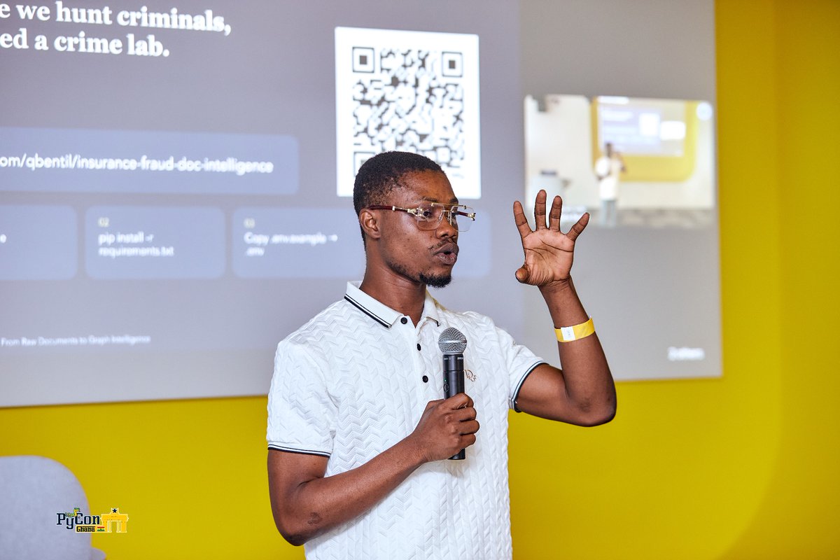 kwekutech's tweet photo. The afternoon is getting serious at @PyconGhana
2026. 

Developers are building AI pipelines with LangChain, Neo4j and GitHub, while another session is breaking down how to build your first AI agent with Python.  

And Django Day is bringing the @PyLadiesGhana community into the mix.  

Different rooms, different tools, one community building with Python.   

We’re still on the ground capturing it.  

#PyConGhana2026