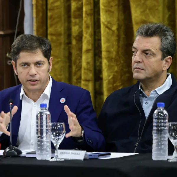 victorfyt's tweet photo. A mí no me importa si es Milei o es otro personaje.
Voy a votar lo que sea que haga falta para que los ladrones peronistas no vuelvan nunca más.
¿Vos qué pensás? https://t.co/dKzo374IG3