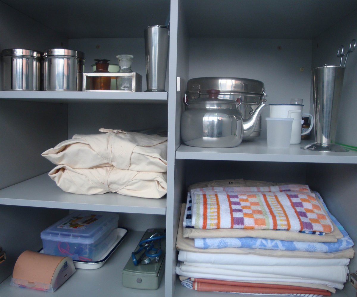 rjluv's tweet photo. Tackling that old stuff mess! Donate usable items u0026 toss the rest—declutter your space, reduce waste, and make room for the new. Small tidy, big win for your home and the planet. https://t.co/iSb9bnxCsZ