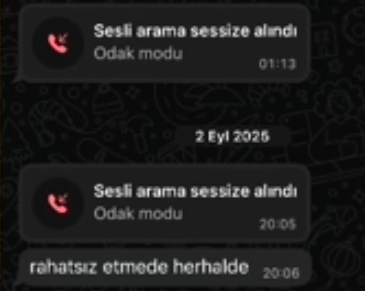 batucengiz31's tweet photo. yedigimiz ghostu anlamayıp tekrar tekrar yazarken https://t.co/oKNtK1FjPa