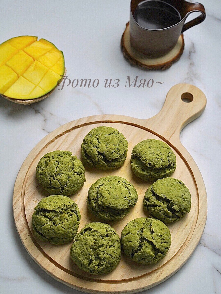 arwellia's tweet photo. Just baked homemade matcha scones , still warm u0026 loaded with white chocolate chips—crisp edges, fluffy inside, perfect mid-afternoon treat! https://t.co/co7ZInizgK