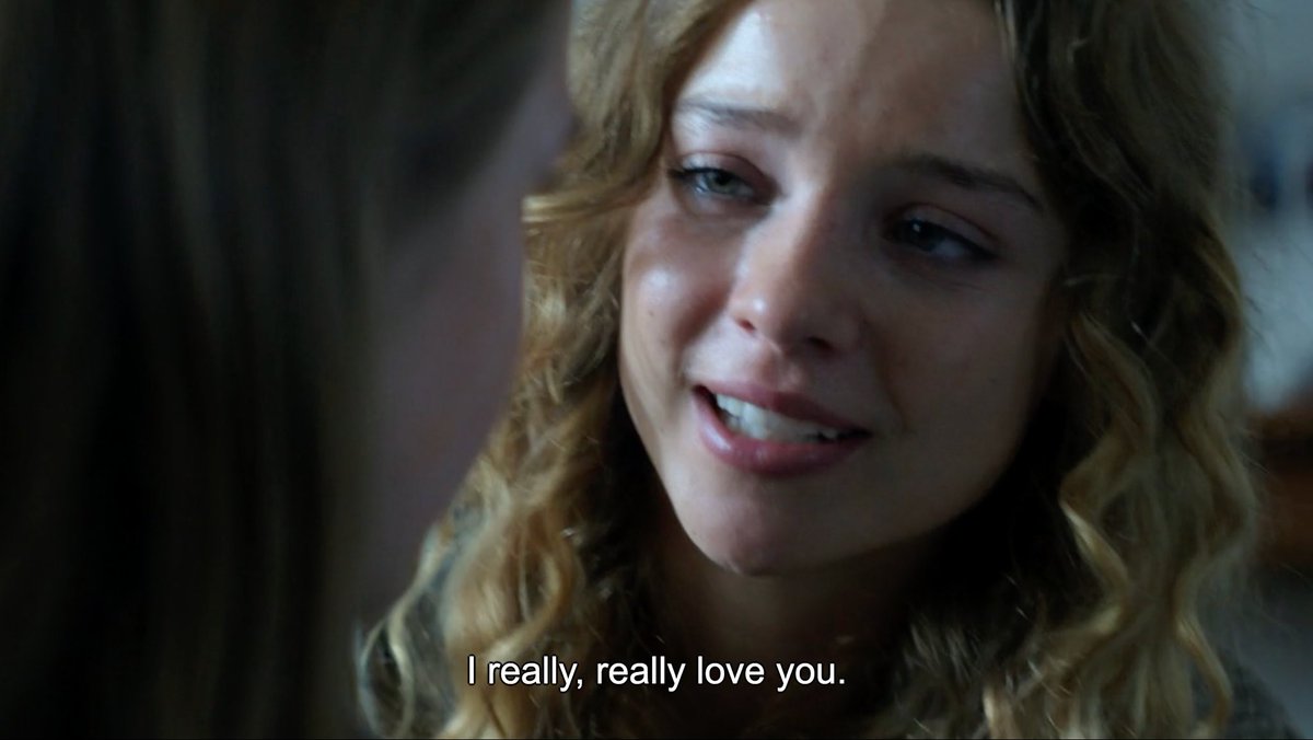 wlwlov3r's tweet photo. a prime tv series with a lesbian love story got renewed i could cry, ramoona endgame https://t.co/xlitJtzvkr