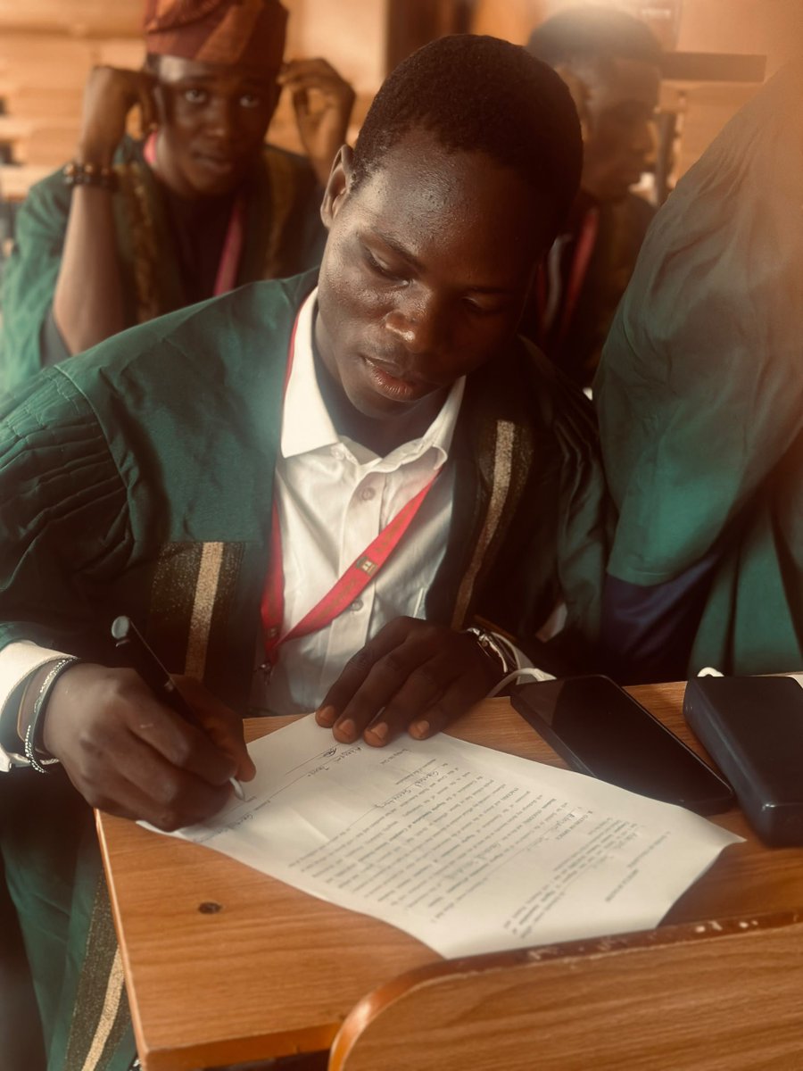 Adeniyi_Jamiu1's tweet photo. Alhamdulilah 🤲🏿
Officially inaugurated. 🥂

General Secretary, NACOS KWASU Chapter. 🫡💻
A new office, a greater responsibility, and a bigger opportunity to serve.

The post has changed, but the intention remains the same. 🚀

Let’s get to work. 🔥
@xaminatorx47
#TheNewEraAgenda https://t.co/YmAVIQx0HA