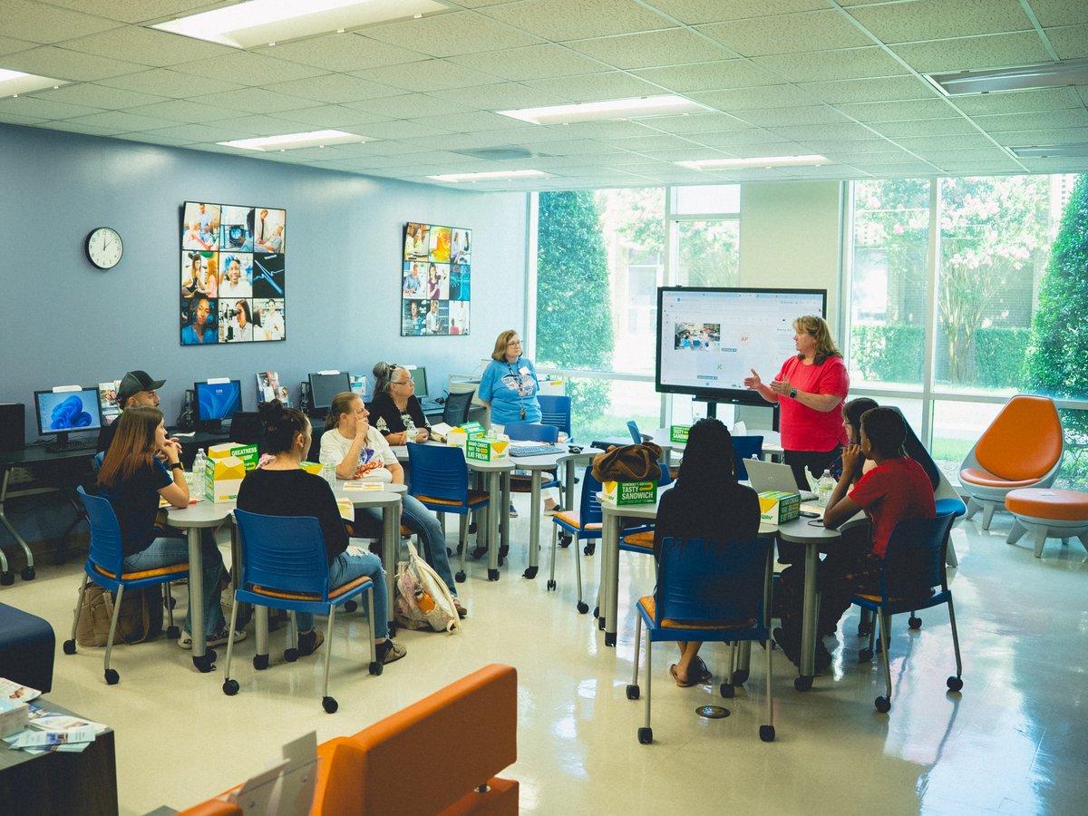 cccti's tweet photo. Our Adult Learner Success Series is off and running! 🎉 Next up Sept 16, 12-1 PM: resumes and LinkedIn with Jimmie Griffith. Free lunch + virtual option! Register: https://t.co/xuHq7QsEy6

#CCCTI #CobraNation https://t.co/ctUK4AvR7n