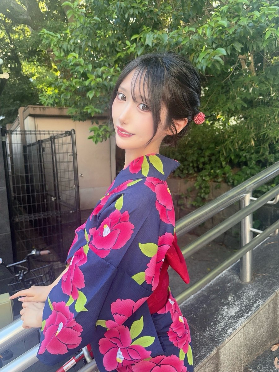 ai__ai358's tweet photo. 夏の浴衣、最高かもっ！ https://t.co/MntQLC4oth