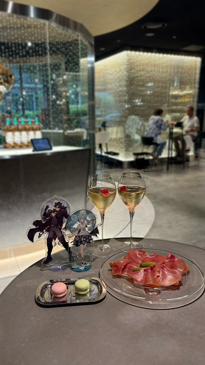 xllnyanllx's tweet photo. 帝国ホテル🥂♡生ハム #美味しかった https://t.co/vy3Z5by7Zg