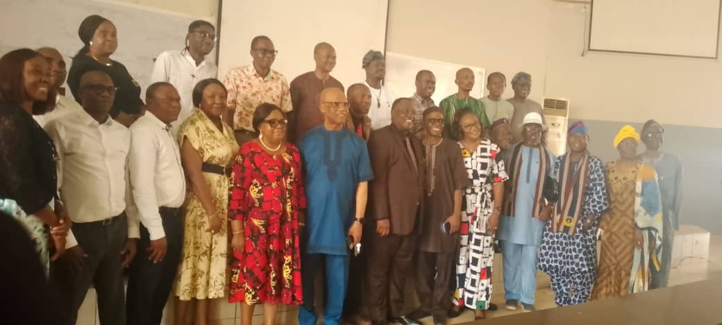 NISEROfficial's tweet photo. The NISER DG joined the Faculty of the Social Sciences @UniIbadan for a Seminar on “Quantum Redirections and The Field in Global Social Sciences.”
The engagement explored new directions in research capacity and knowledge production.
Read more: https://t.co/OF2WIDDNk9 https://t.co/t2bBpUrcCU