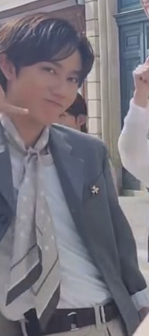 ryiix27__'s tweet photo. 🤙🏻😼✨️ https://t.co/AgDx11SmYB
