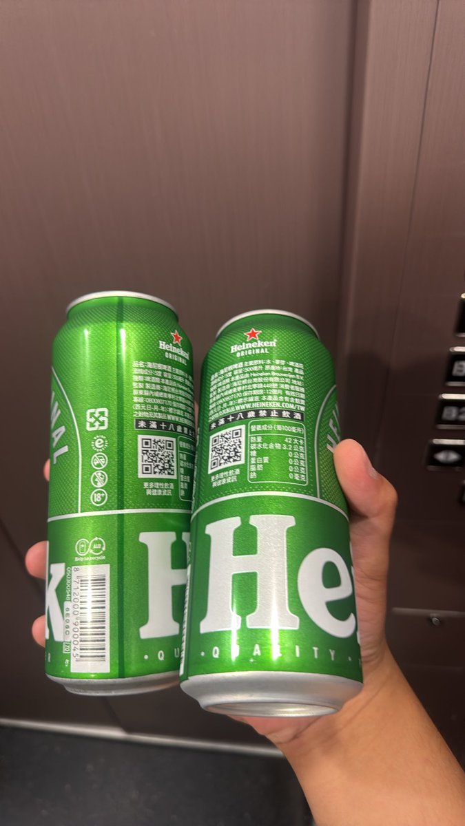 zuuxpivx's tweet photo. 有人要來喝酒嗎
#台中 #南屯 #飯店 https://t.co/DNtDO44oN6