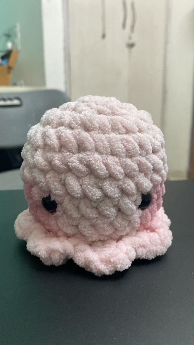 _adorebts's tweet photo. Crochet progress https://t.co/miS7aAVkUX